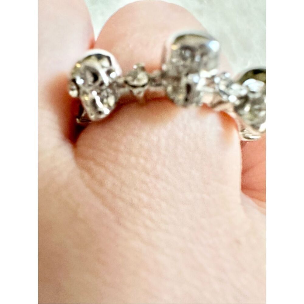 Halloween skull trio ring with cubic zirconia - Picture 4 of 5
